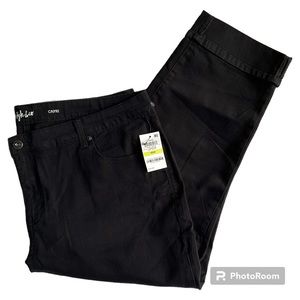 Style & Co Capri Cuffed Pants Size 18W